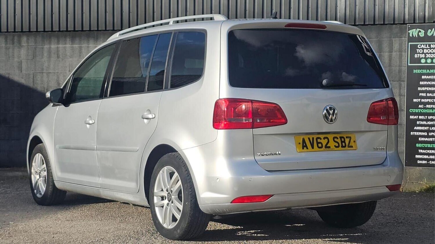 Used Volkswagen Touran 2012 for sale - 77906415: Photo 7