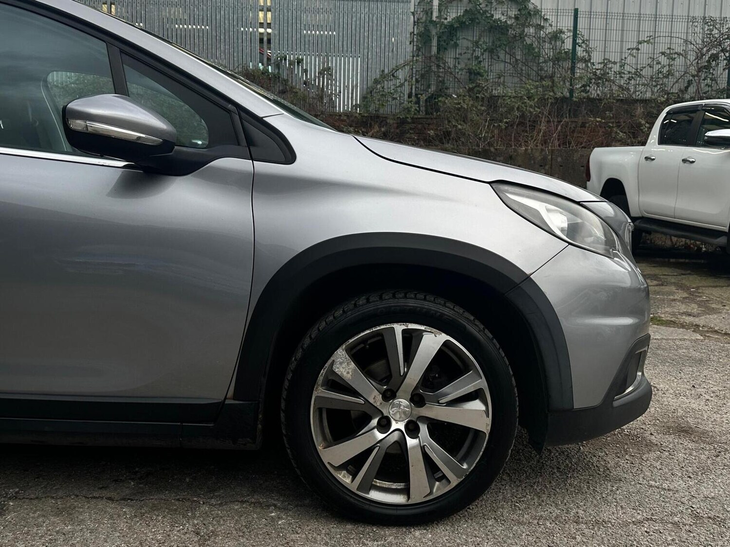 Used Peugeot 2008 2016 for sale - 77906460: Photo 34