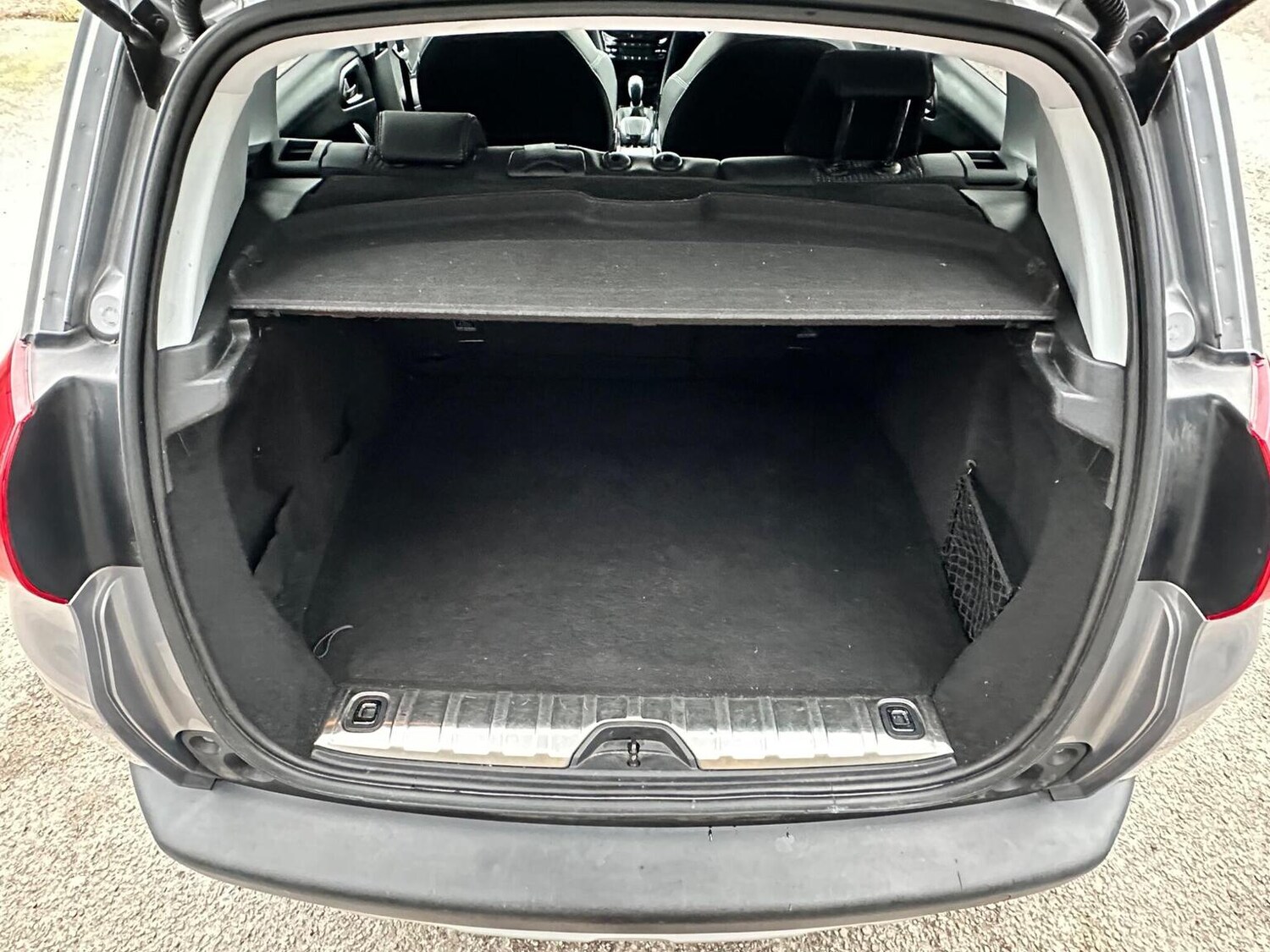 Used Peugeot 2008 2016 for sale - 77906460: Photo 41