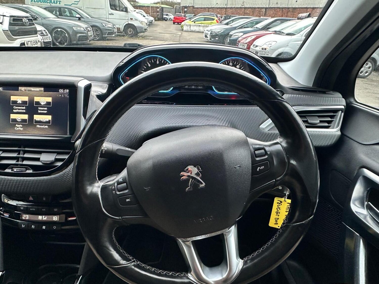 Used Peugeot 2008 2016 for sale - 77906460: Photo 42