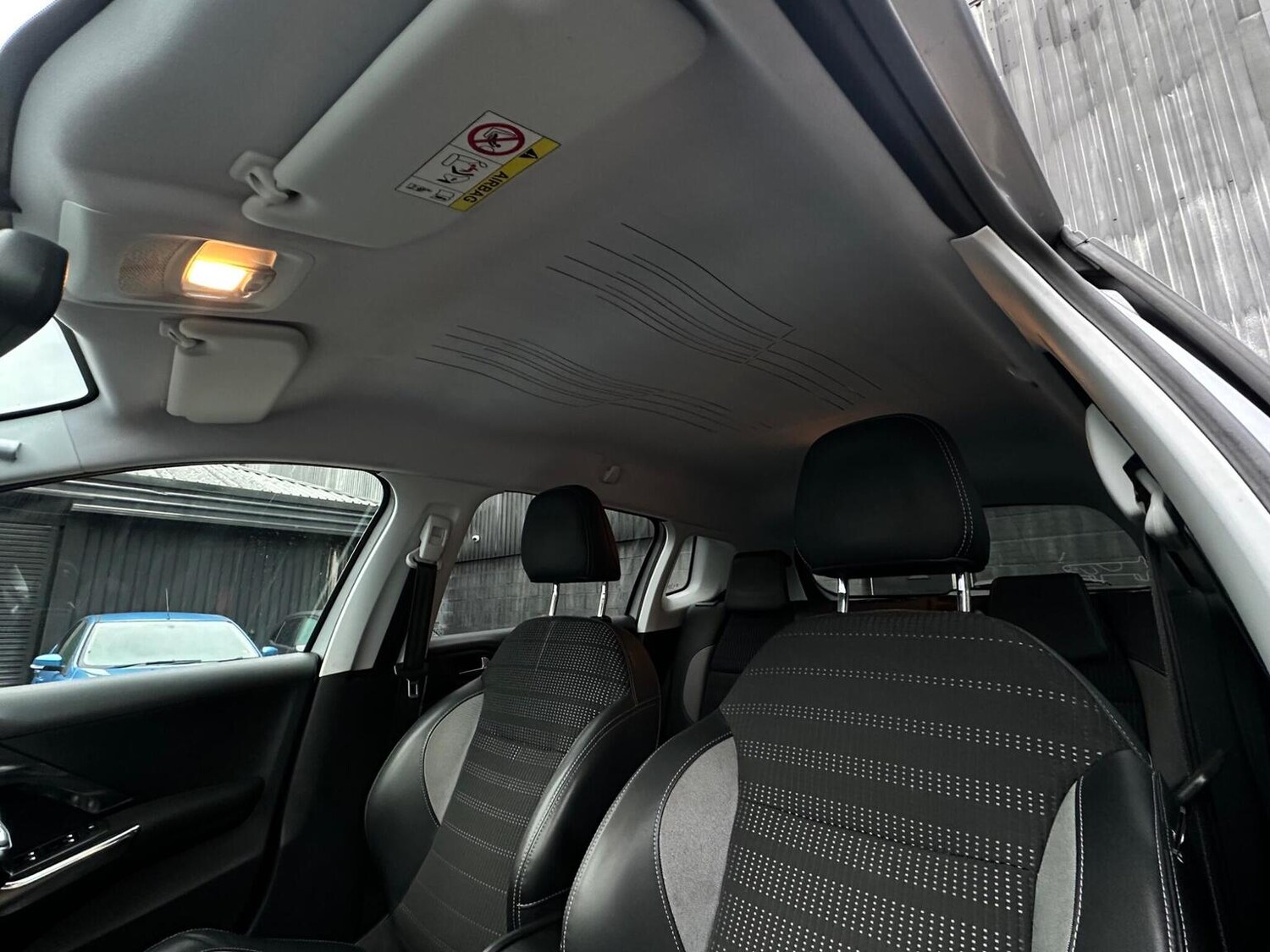 Used Peugeot 2008 2016 for sale - 77906460: Photo 44