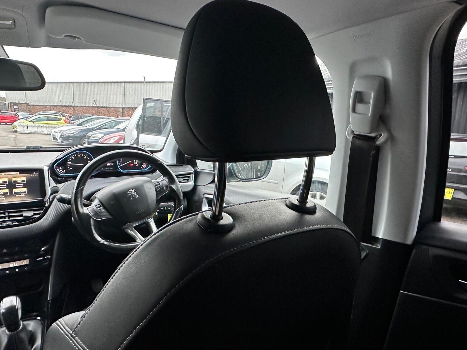 Used Peugeot 2008 2016 for sale - 77906460: Photo 56