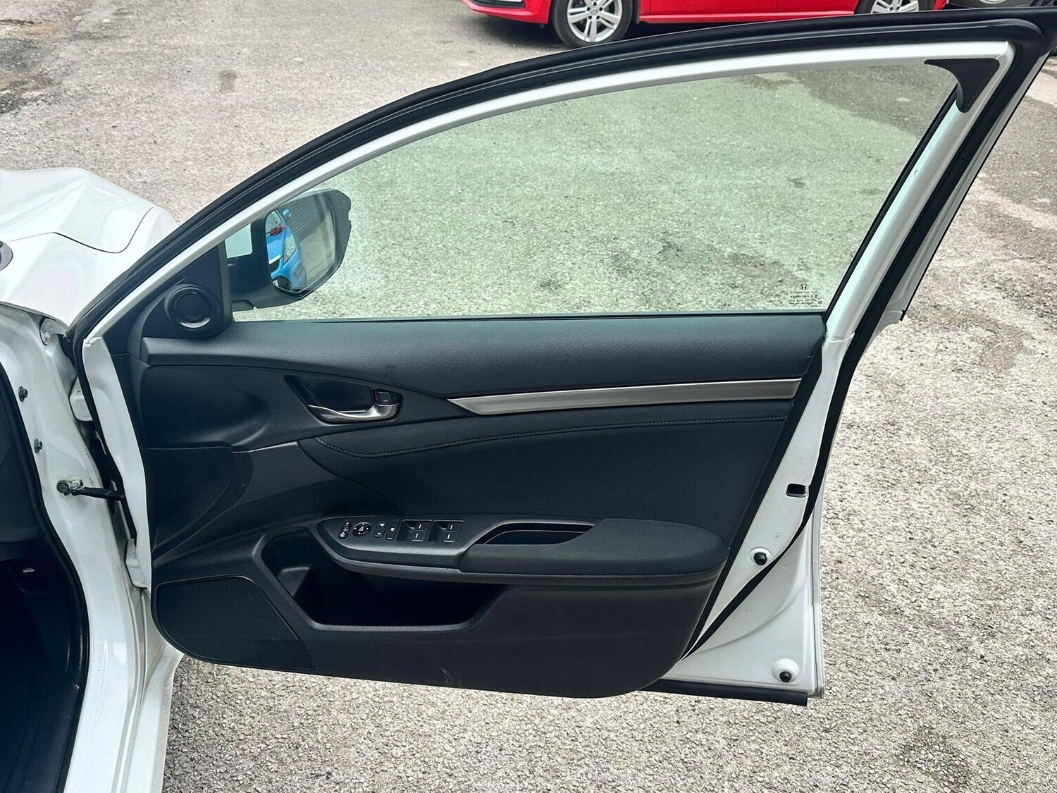 Used Honda Civic 2017 for sale - 77906450: Photo 27