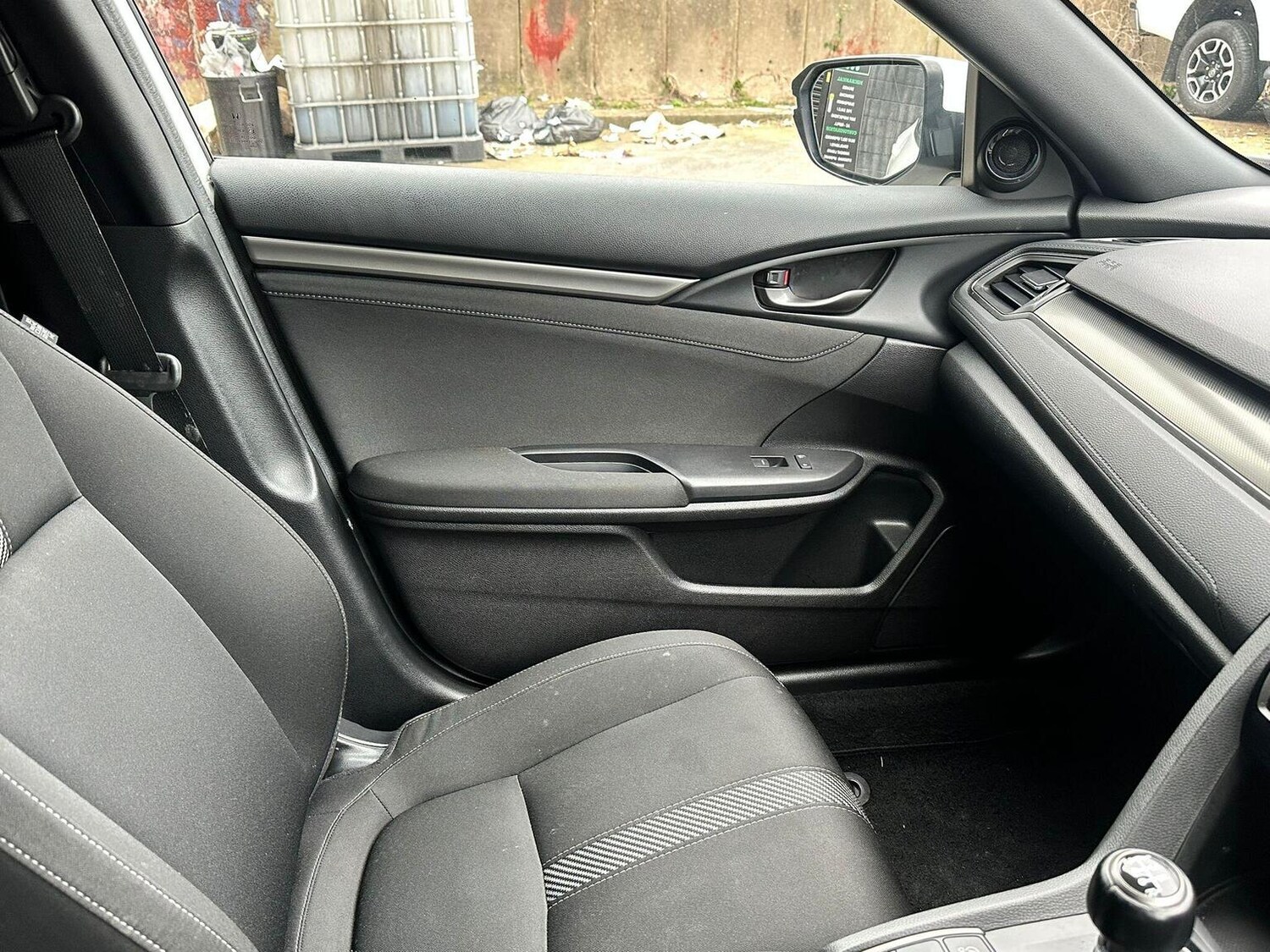 Used Honda Civic 2017 for sale - 77906450: Photo 39