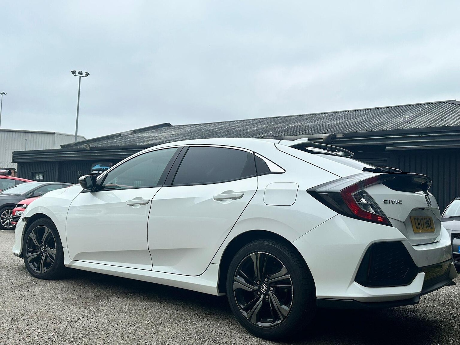 Used Honda Civic 2017 for sale - 77906450: Photo 4