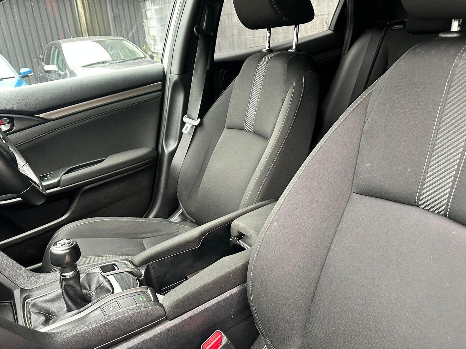 Used Honda Civic 2017 for sale - 77906450: Photo 40