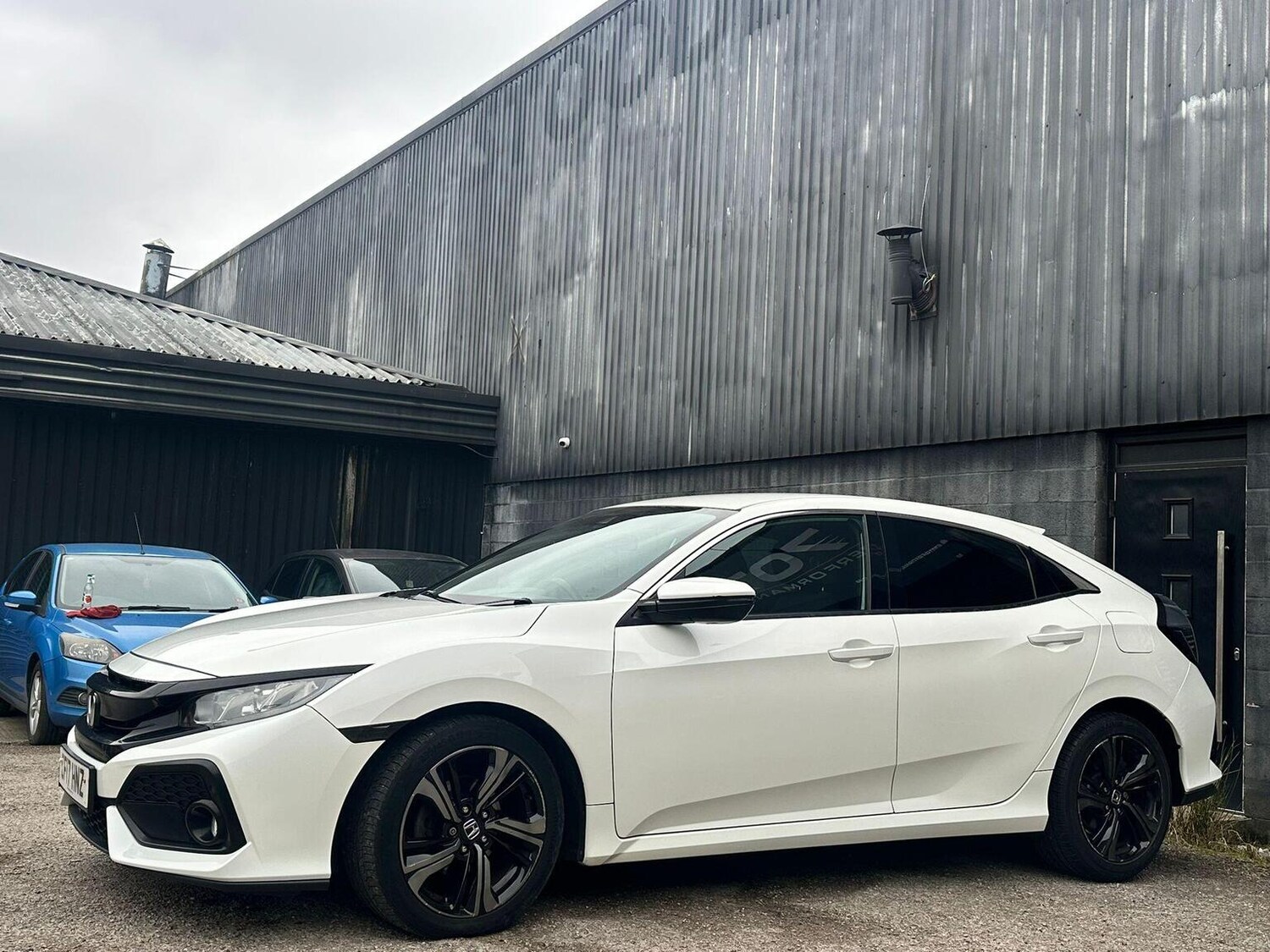 Used Honda Civic 2017 for sale - 77906450: Photo 51