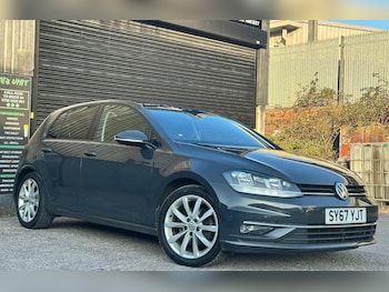 Used Volkswagen Golf 2017 for sale - 77906423: Photo