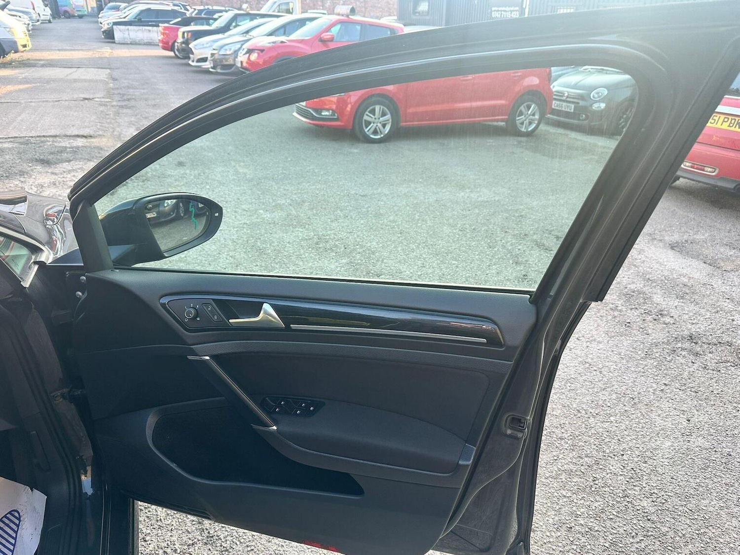 Used Volkswagen Golf 2017 for sale - 77906423: Photo 30