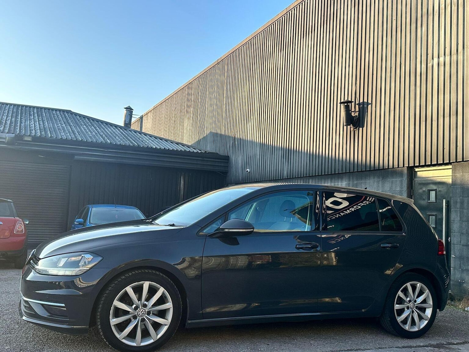 Used Volkswagen Golf 2017 for sale - 77906423: Photo 8