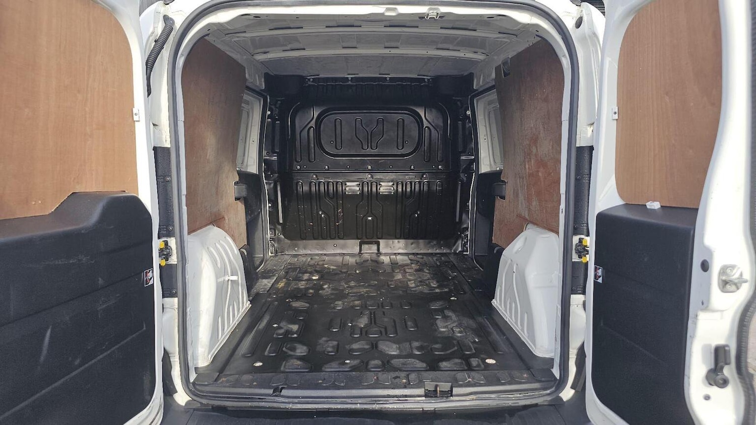 Used Fiat Doblo 2019 for sale - 78084388: Photo 38