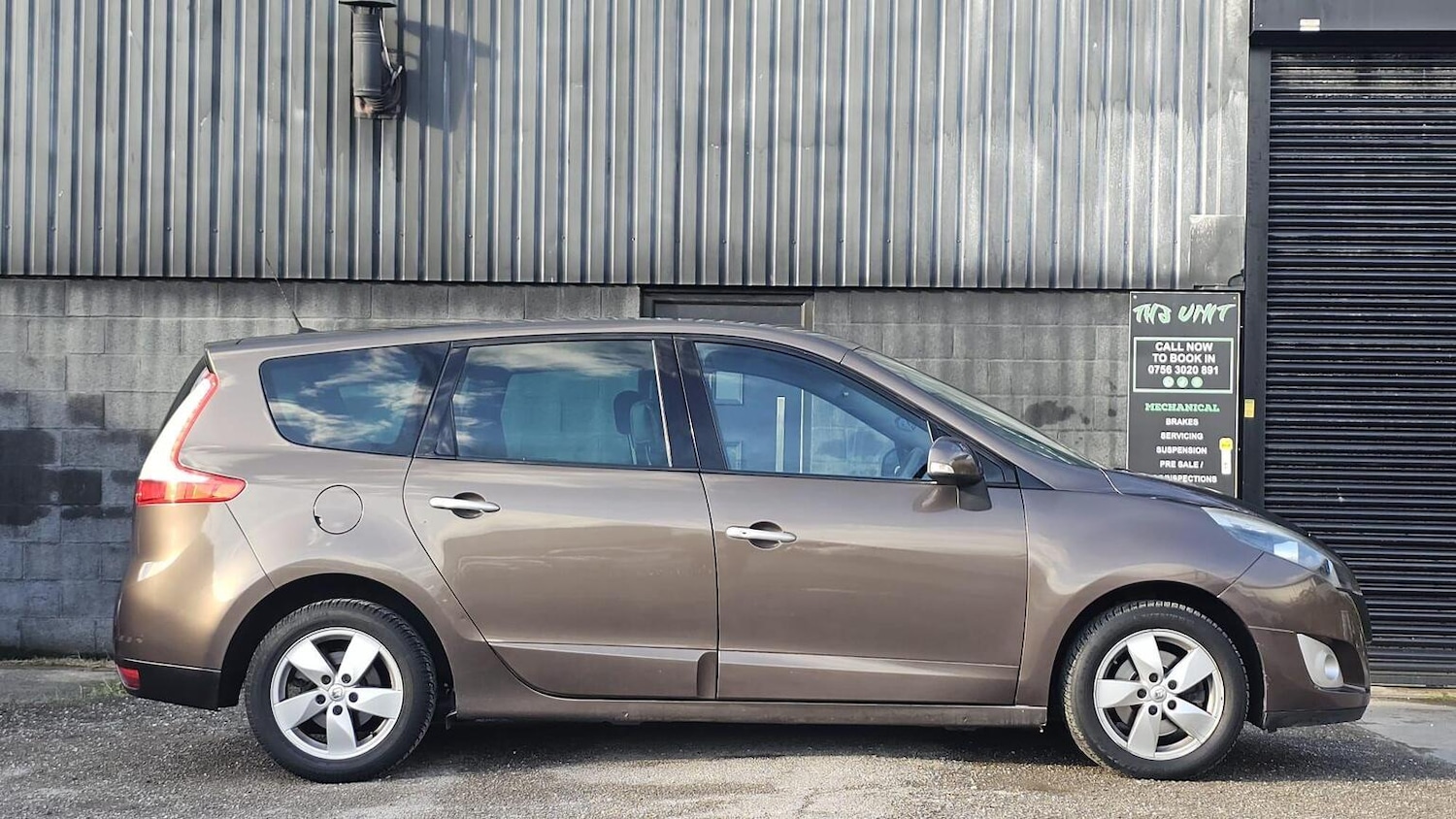 Used Renault Grand Scenic 2011 for sale - 78134964: Photo 12