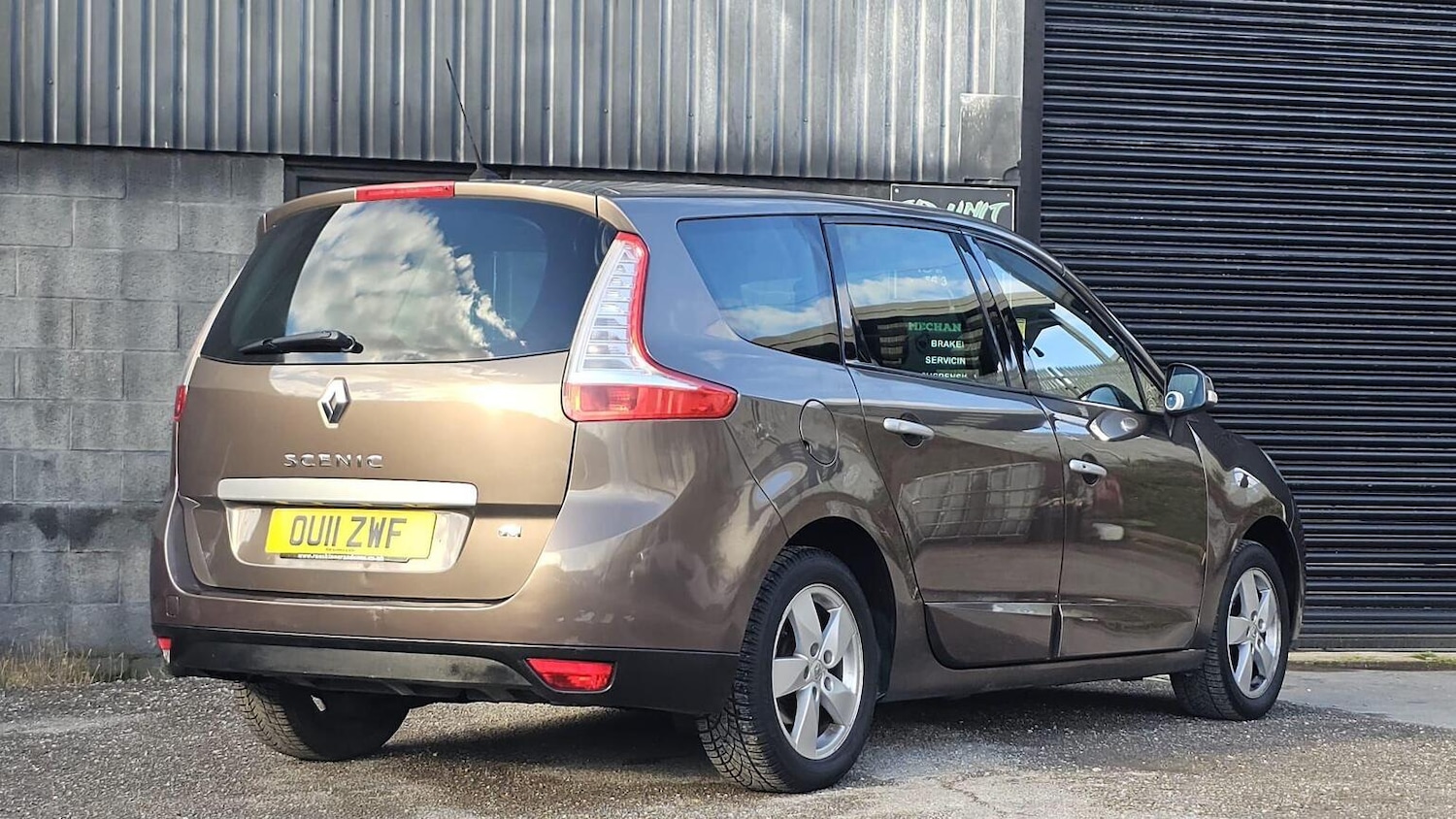 Used Renault Grand Scenic 2011 for sale - 78134964: Photo 14