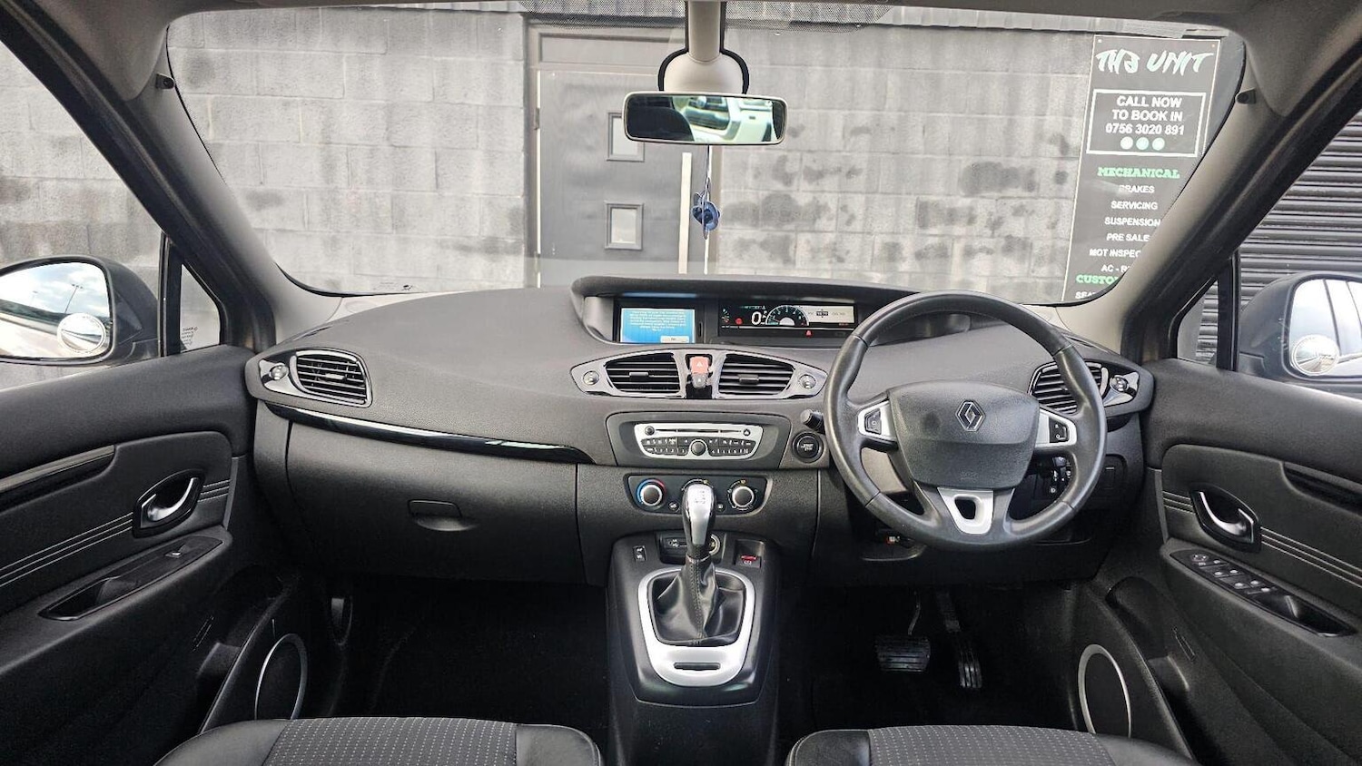 Used Renault Grand Scenic 2011 for sale - 78134964: Photo 24