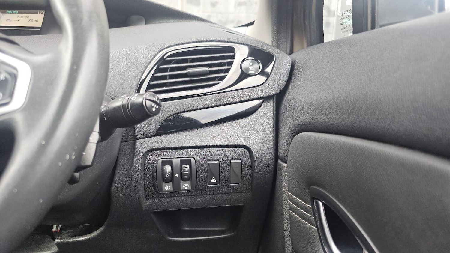 Used Renault Grand Scenic 2011 for sale - 78134964: Photo 37