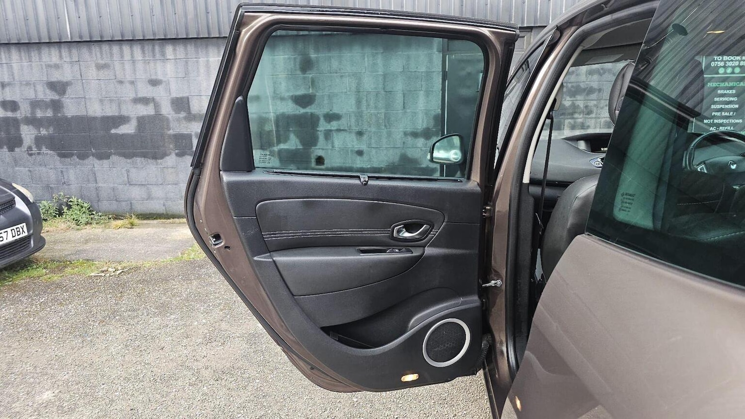 Used Renault Grand Scenic 2011 for sale - 78134964: Photo 40