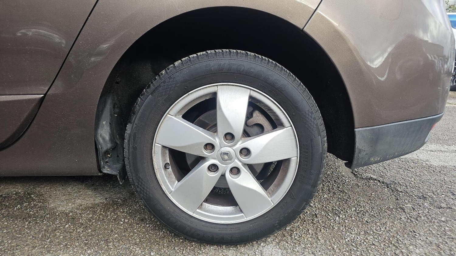 Used Renault Grand Scenic 2011 for sale - 78134964: Photo 43