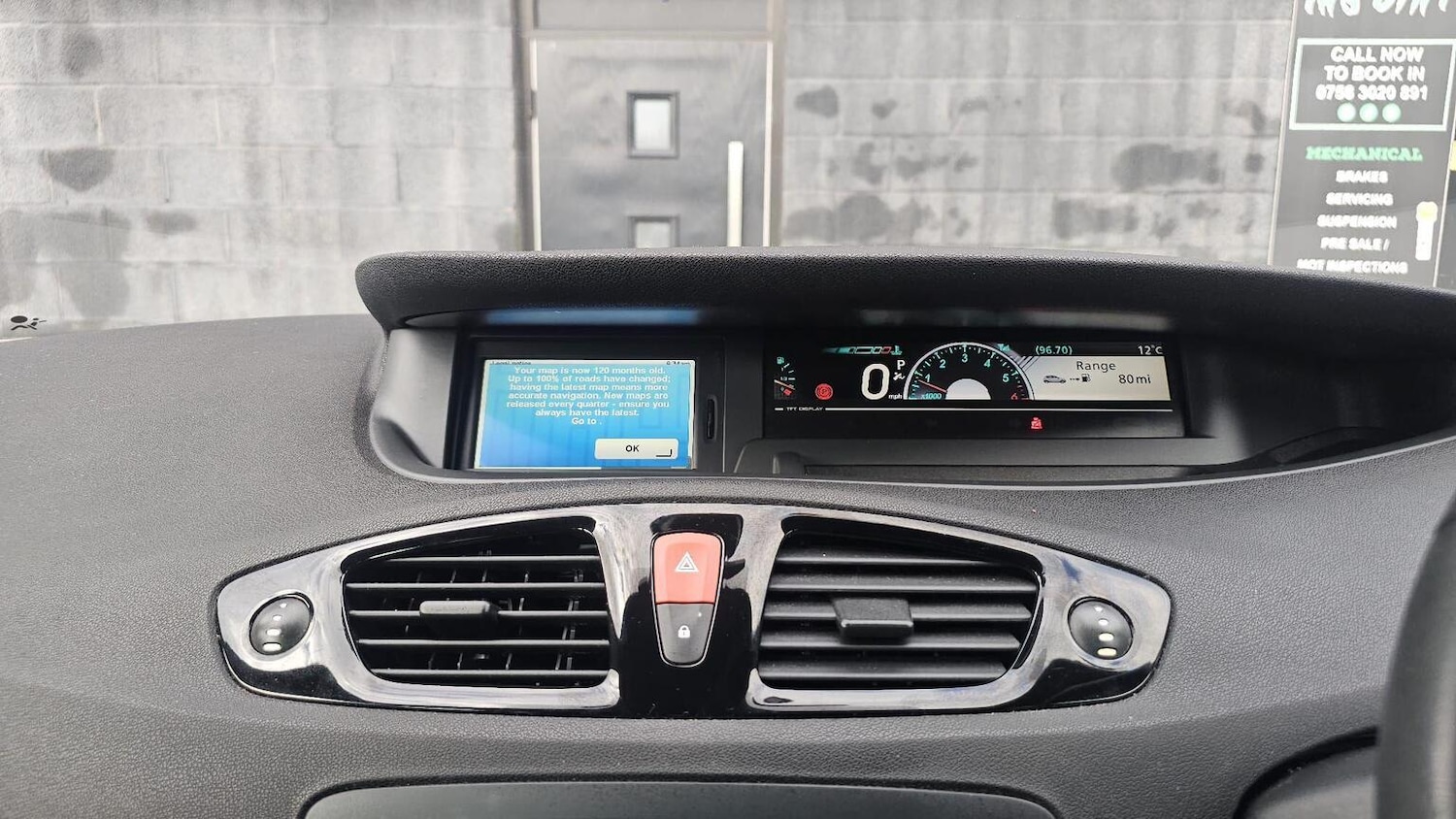 Used Renault Grand Scenic 2011 for sale - 78134964: Photo 47