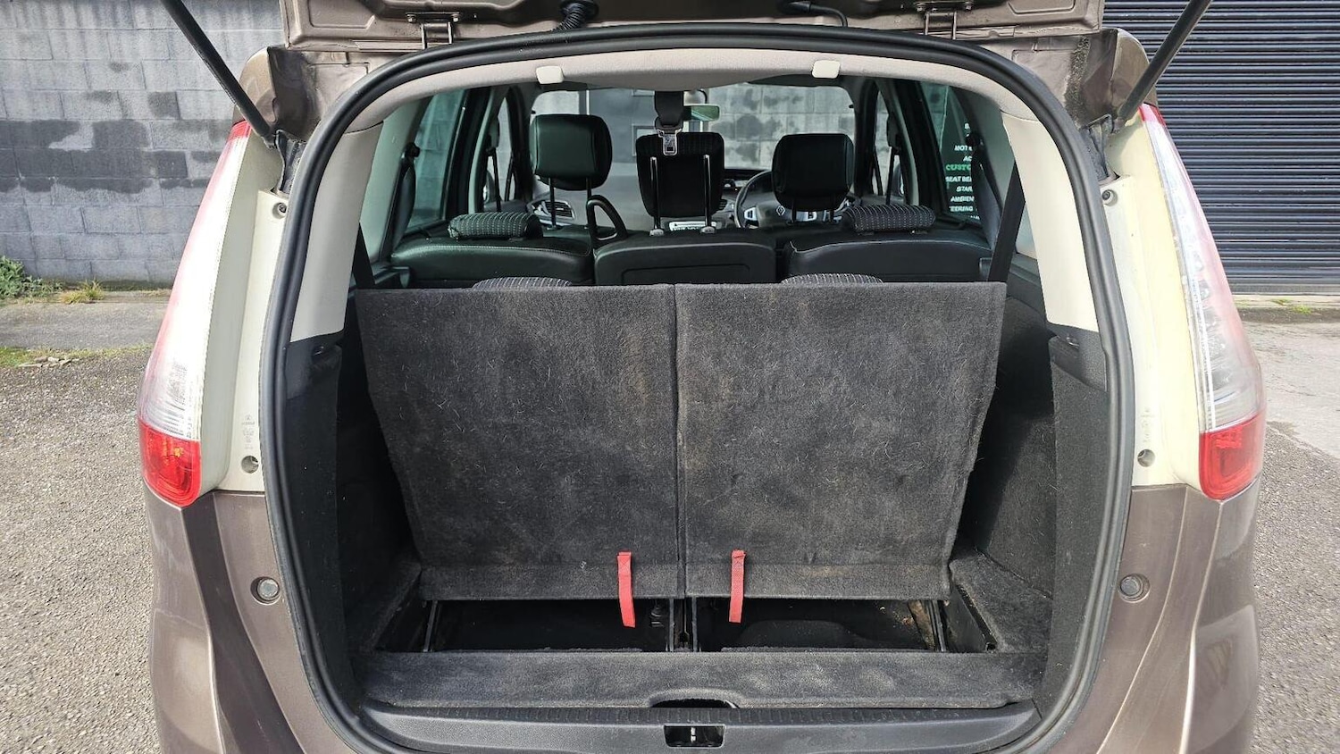 Used Renault Grand Scenic 2011 for sale - 78134964: Photo 50