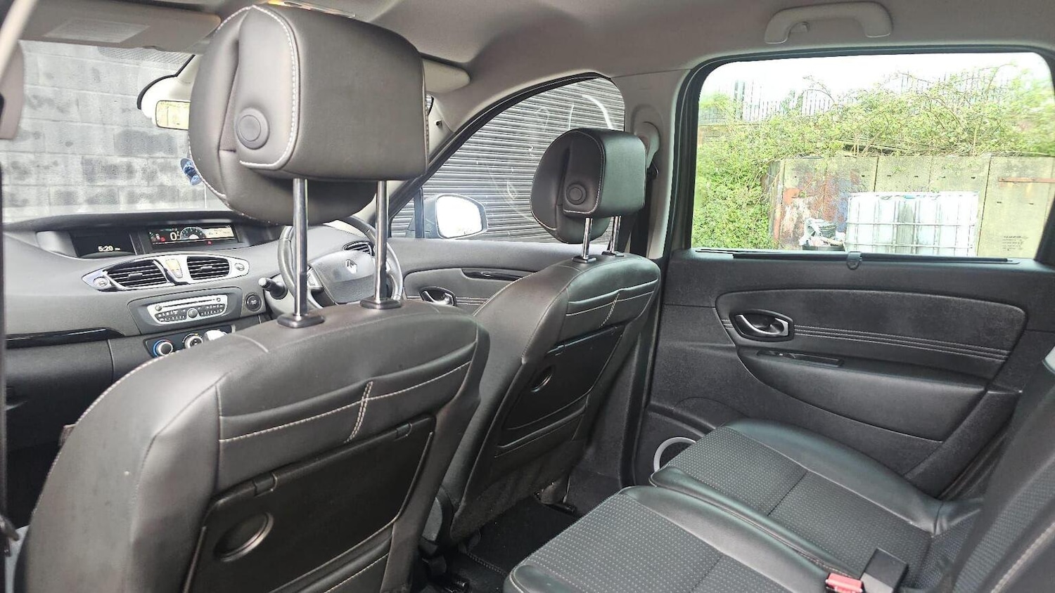 Used Renault Grand Scenic 2011 for sale - 78134964: Photo 53