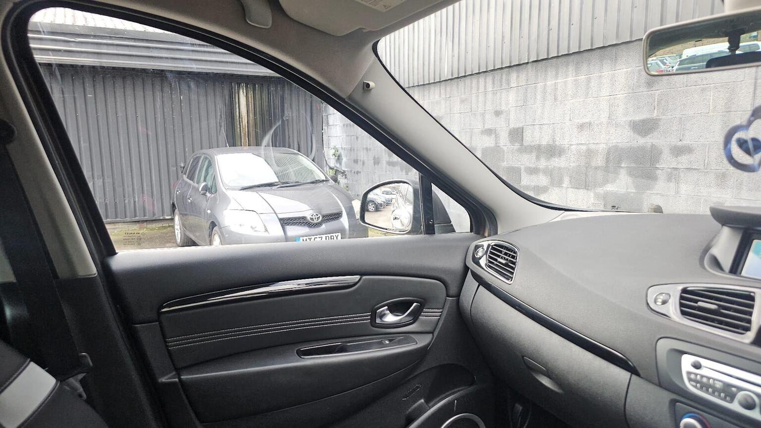 Used Renault Grand Scenic 2011 for sale - 78134964: Photo 55