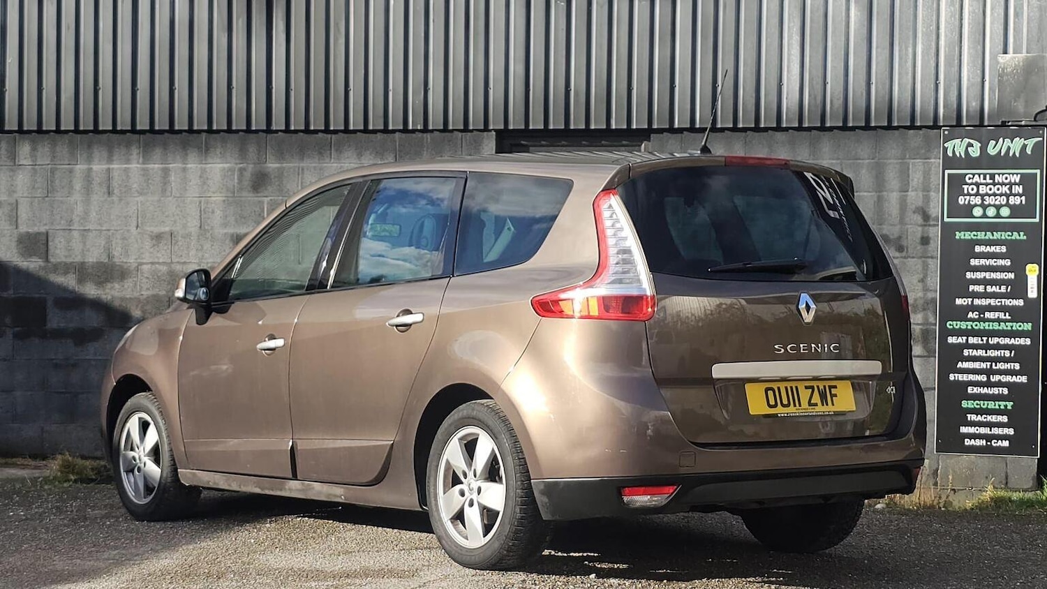 Used Renault Grand Scenic 2011 for sale - 78134964: Photo 9