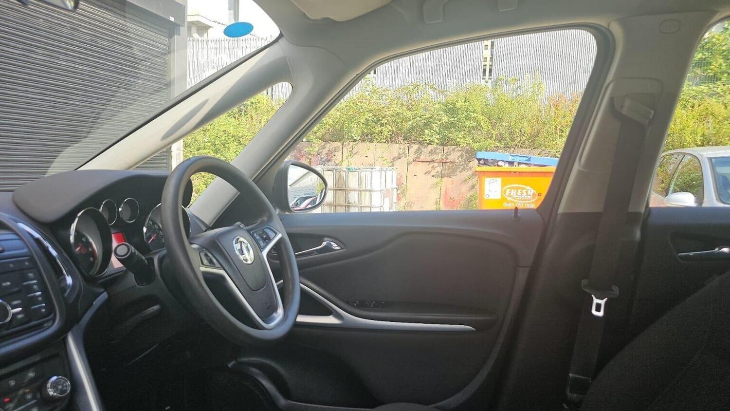 Used Vauxhall Zafira 2014 for sale - 77906388: Photo 15