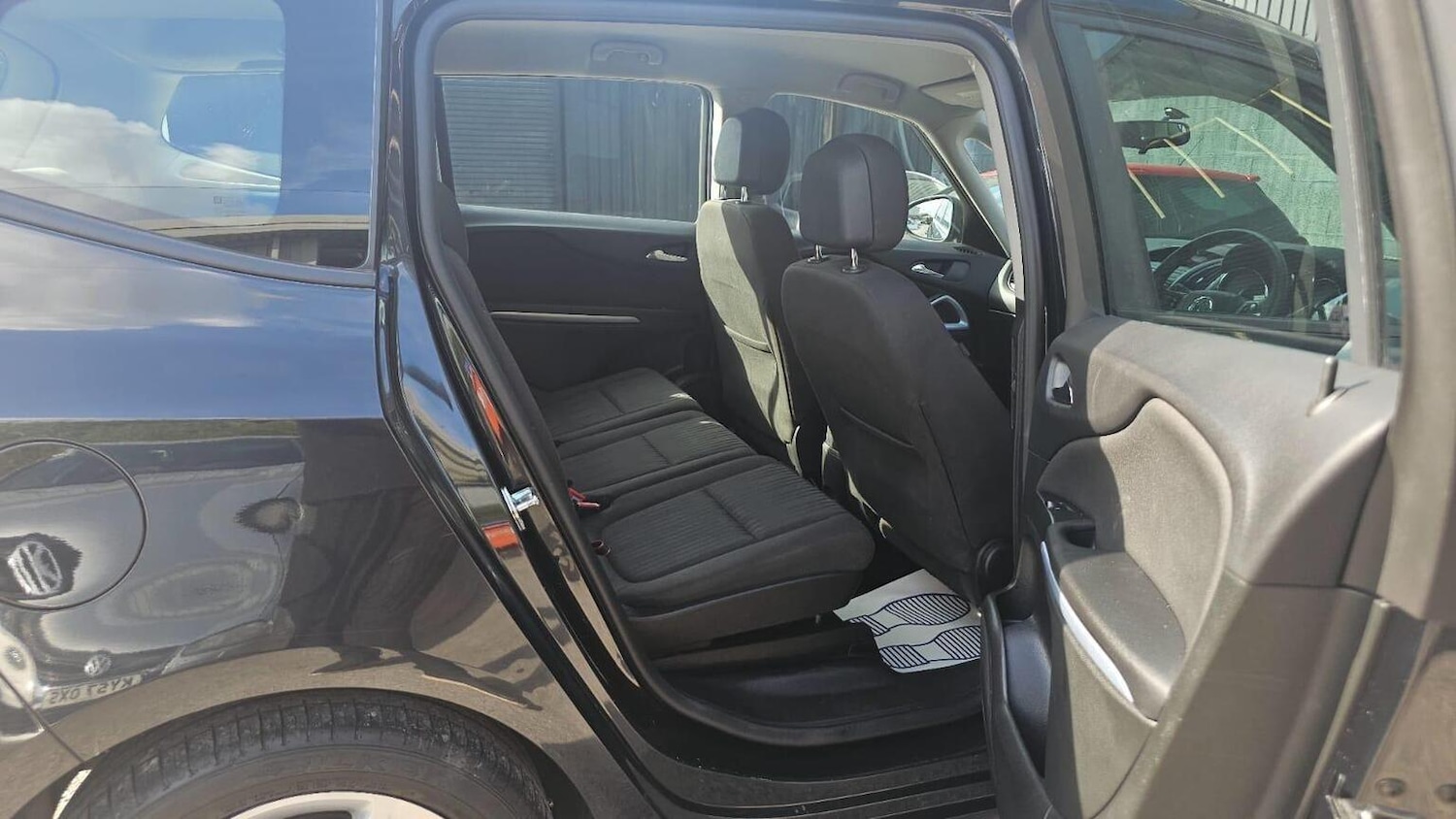 Used Vauxhall Zafira 2014 for sale - 77906388: Photo 22