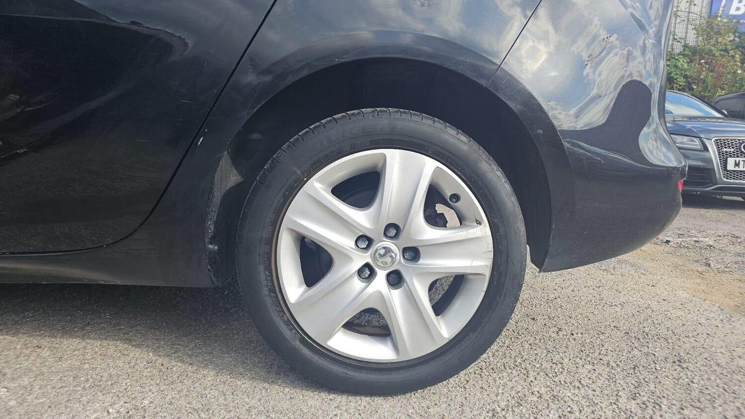 Used Vauxhall Zafira 2014 for sale - 77906388: Photo 41