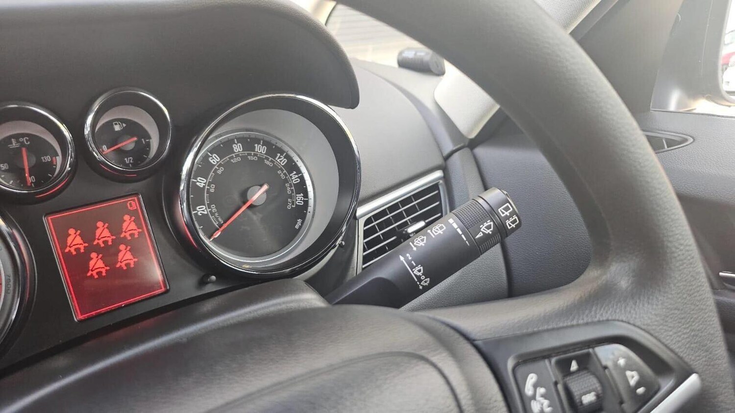 Used Vauxhall Zafira 2014 for sale - 77906388: Photo 46