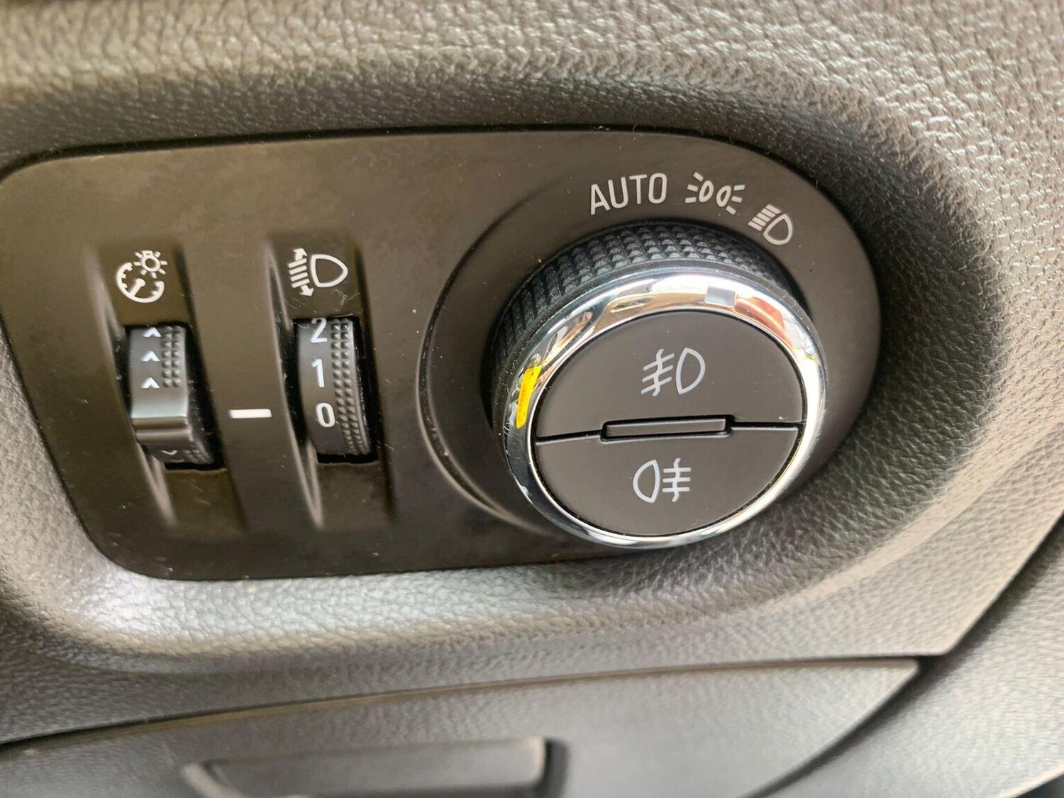 Used Vauxhall Astra 2016 for sale - 77906396: Photo 32