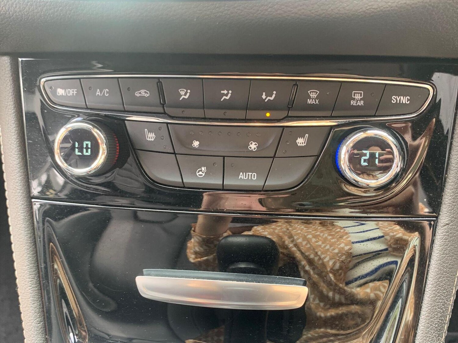 Used Vauxhall Astra 2016 for sale - 77906396: Photo 38