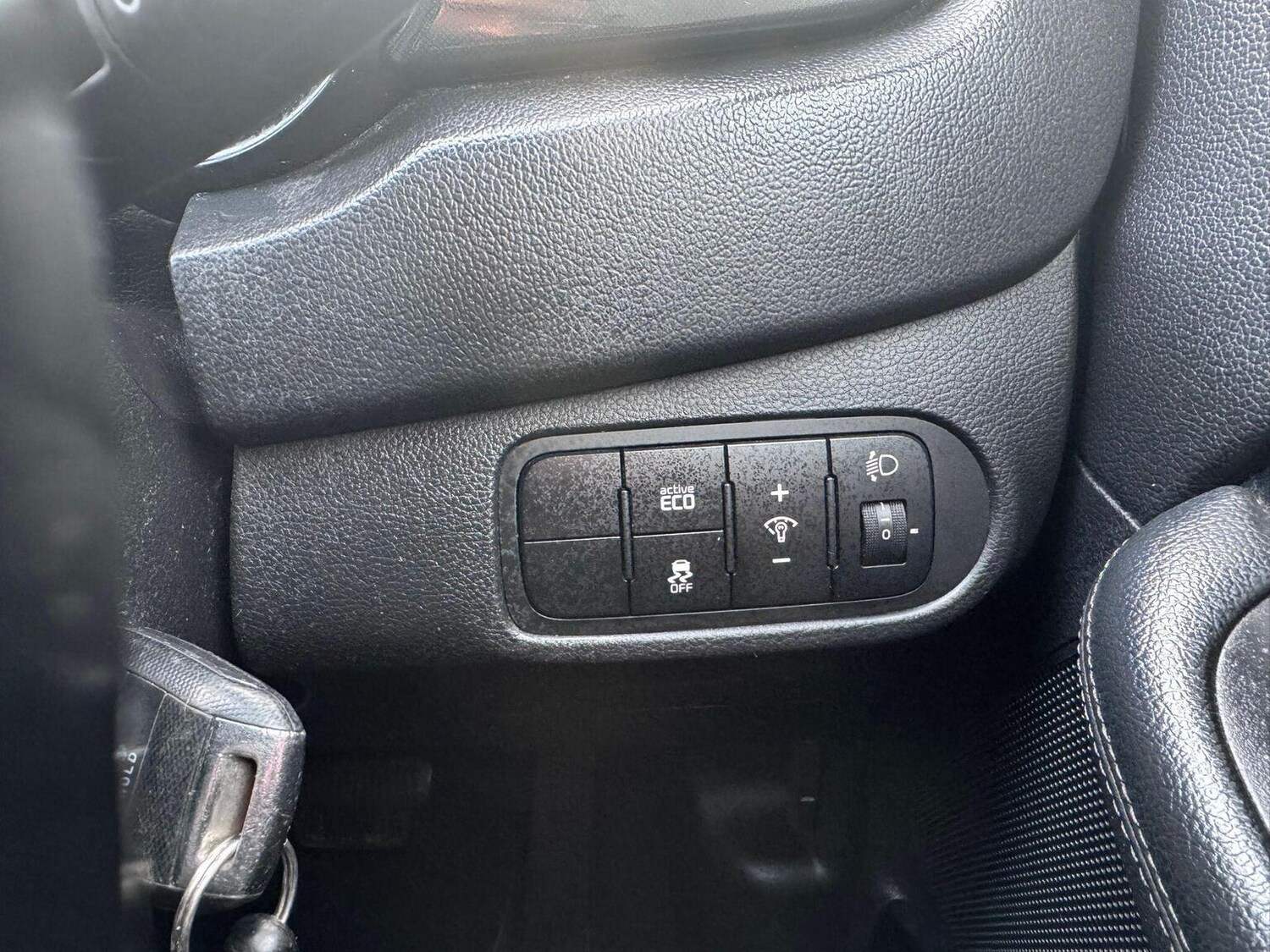 Used Kia Carens 2014 for sale - 77906395: Photo 20