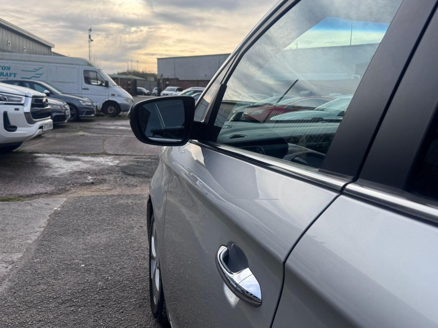 Used Kia Carens 2014 for sale - 77906395: Photo 34