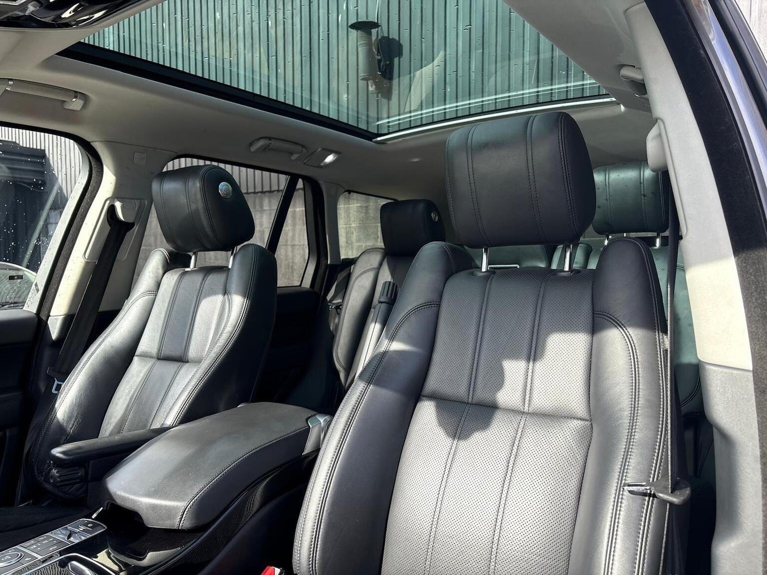 Used Land Rover Range Rover 2016 for sale - 77906398: Photo 3