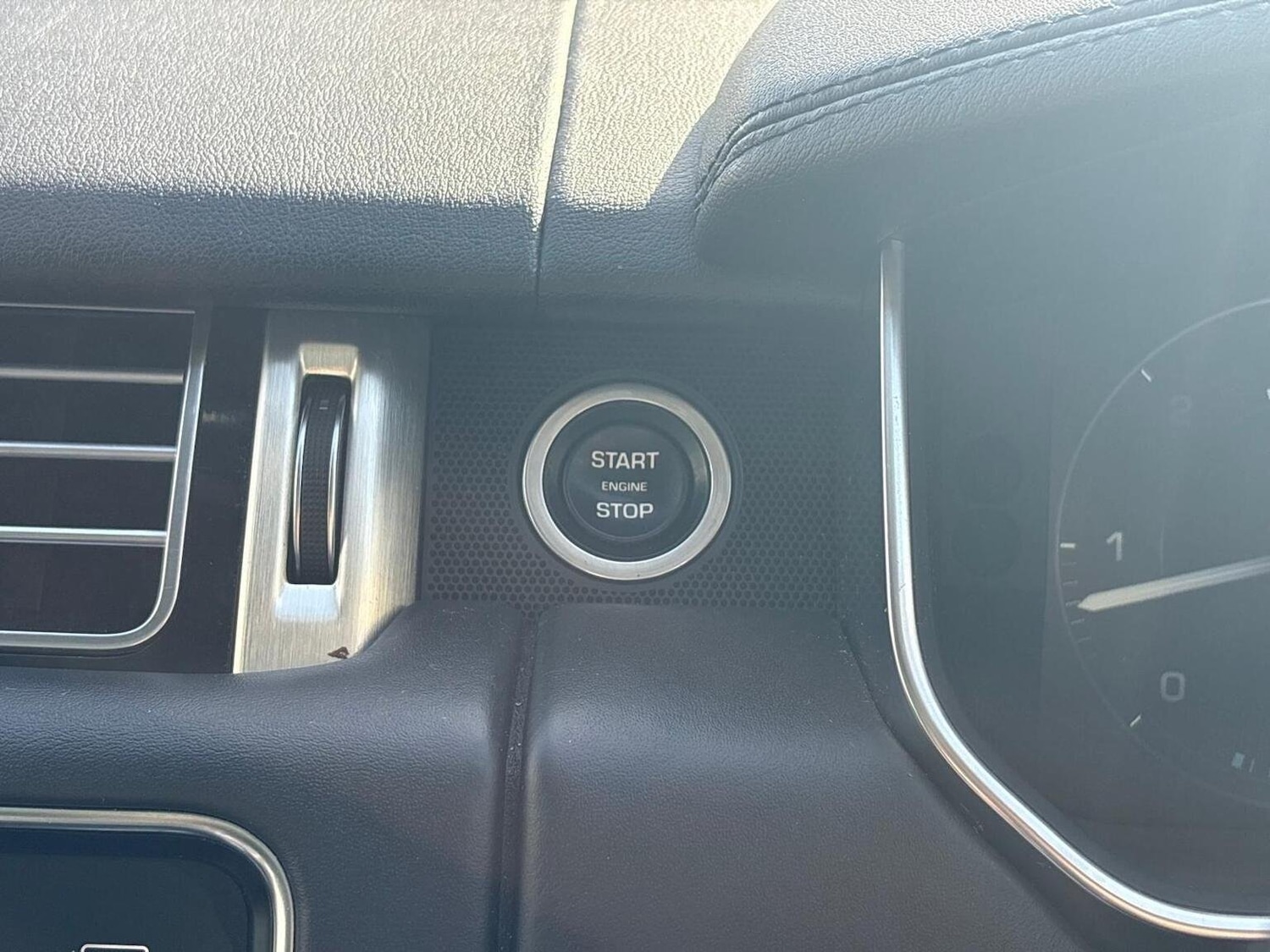 Used Land Rover Range Rover 2016 for sale - 77906398: Photo 51