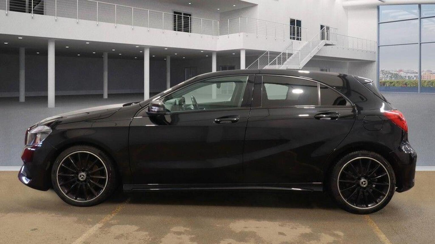 Used Mercedes-Benz A-Class 2017 for sale - 77991662: Photo 12