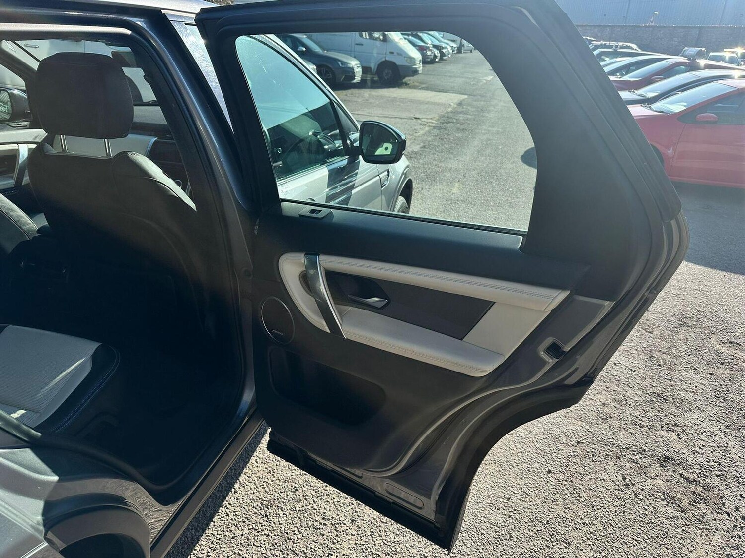 Used Land Rover Discovery Sport 2020 for sale - 77906435: Photo 31