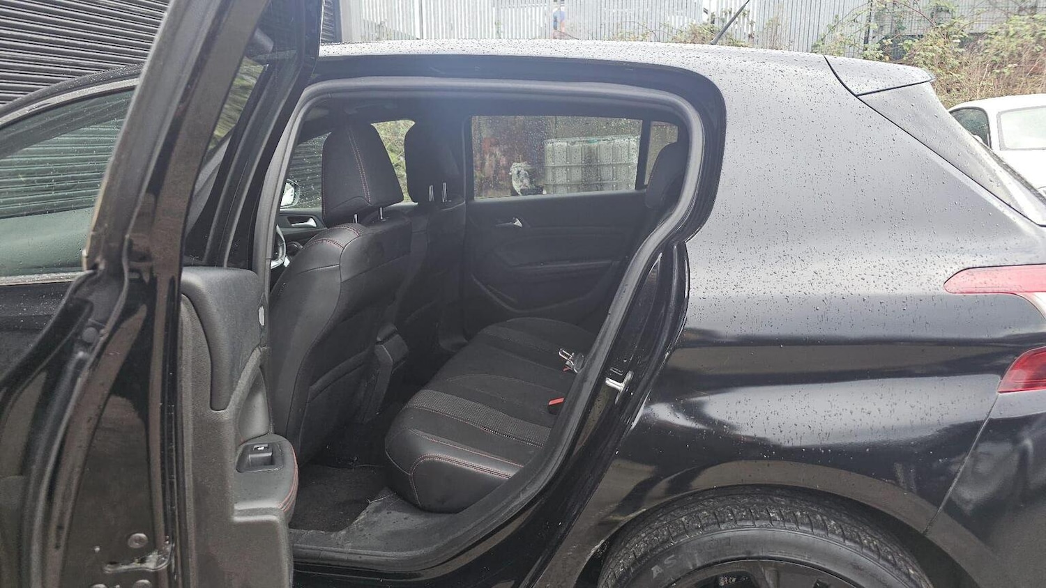 Used Peugeot 308 2016 for sale - 77906458: Photo 23