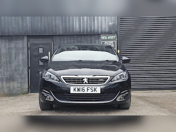 Used Peugeot 308 2016 for sale - 77906458: Photo
