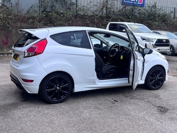 Used Ford Fiesta 2014 for sale - 78815828: Photo