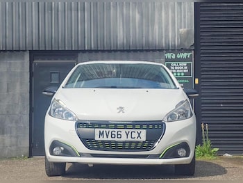 Used Peugeot 208 2016 for sale - 78815851: Photo