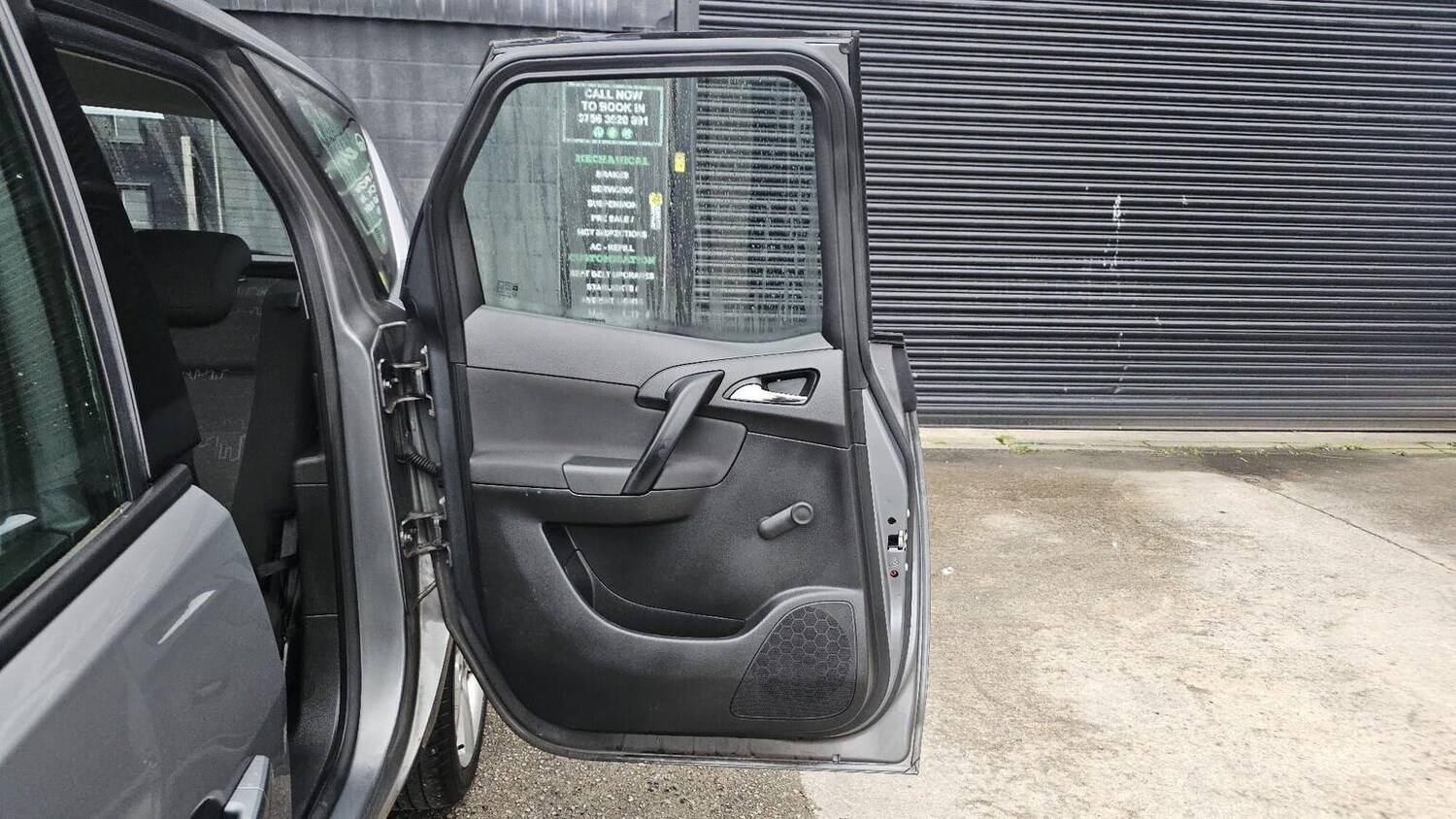 Used Vauxhall Meriva 2015 for sale - 77906429: Photo 35