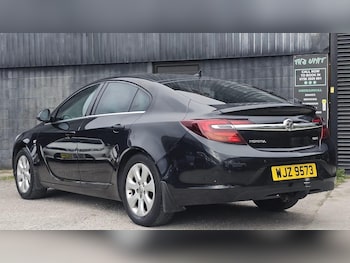 Used Vauxhall Insignia 2015 for sale - 78258095: Photo