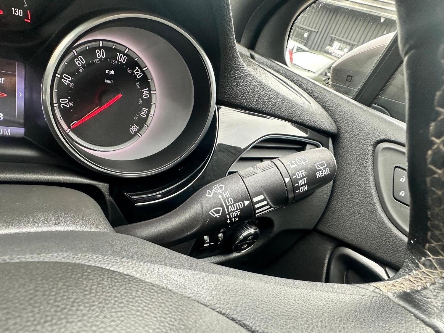 Used Vauxhall Astra 2016 for sale - 77906424: Photo 24