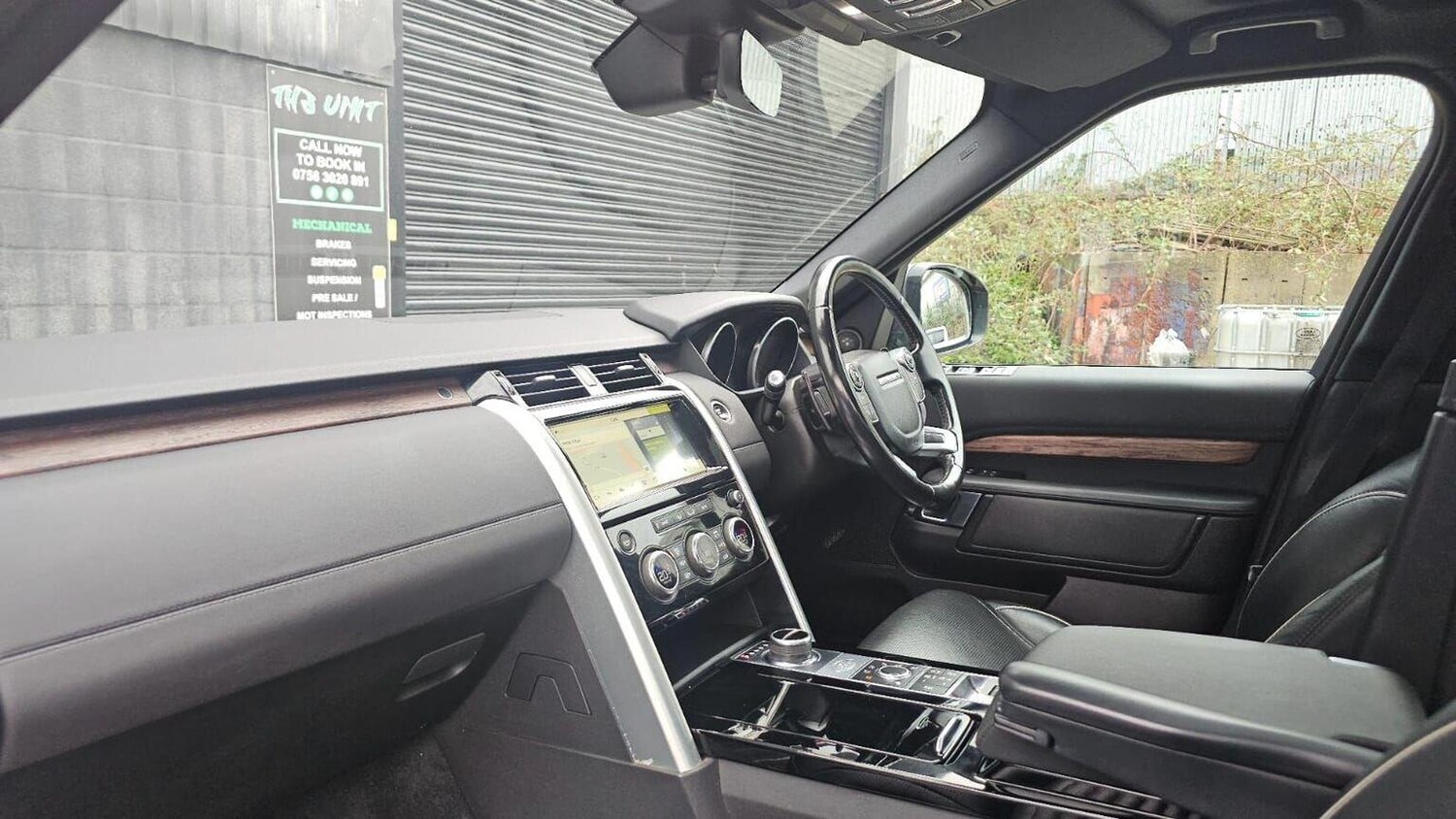 Used Land Rover Discovery 2017 for sale - 77906405: Photo 18