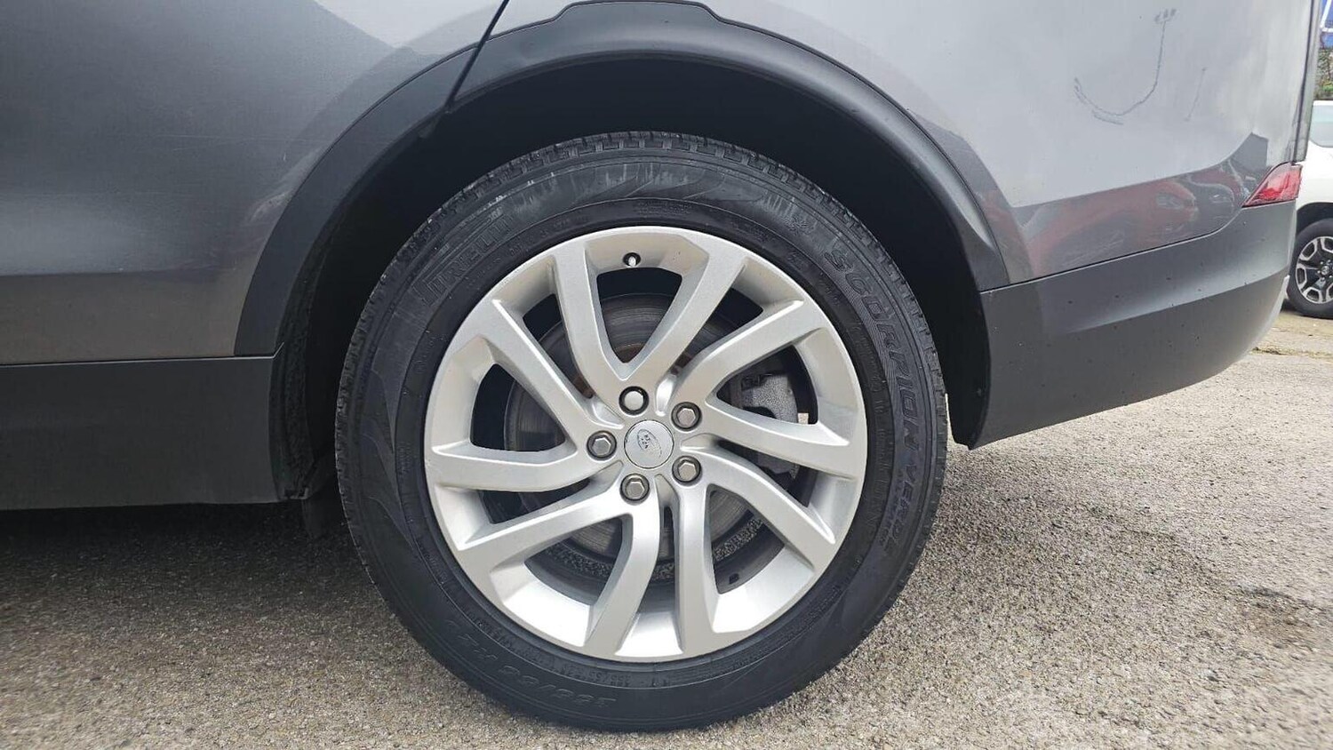 Used Land Rover Discovery 2017 for sale - 77906405: Photo 39