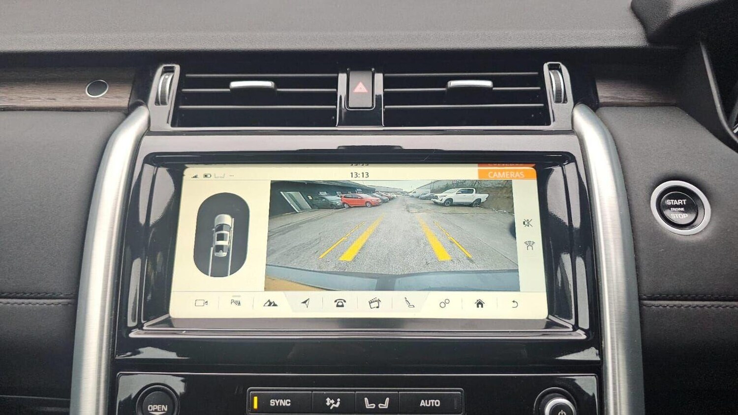 Used Land Rover Discovery 2017 for sale - 77906405: Photo 44