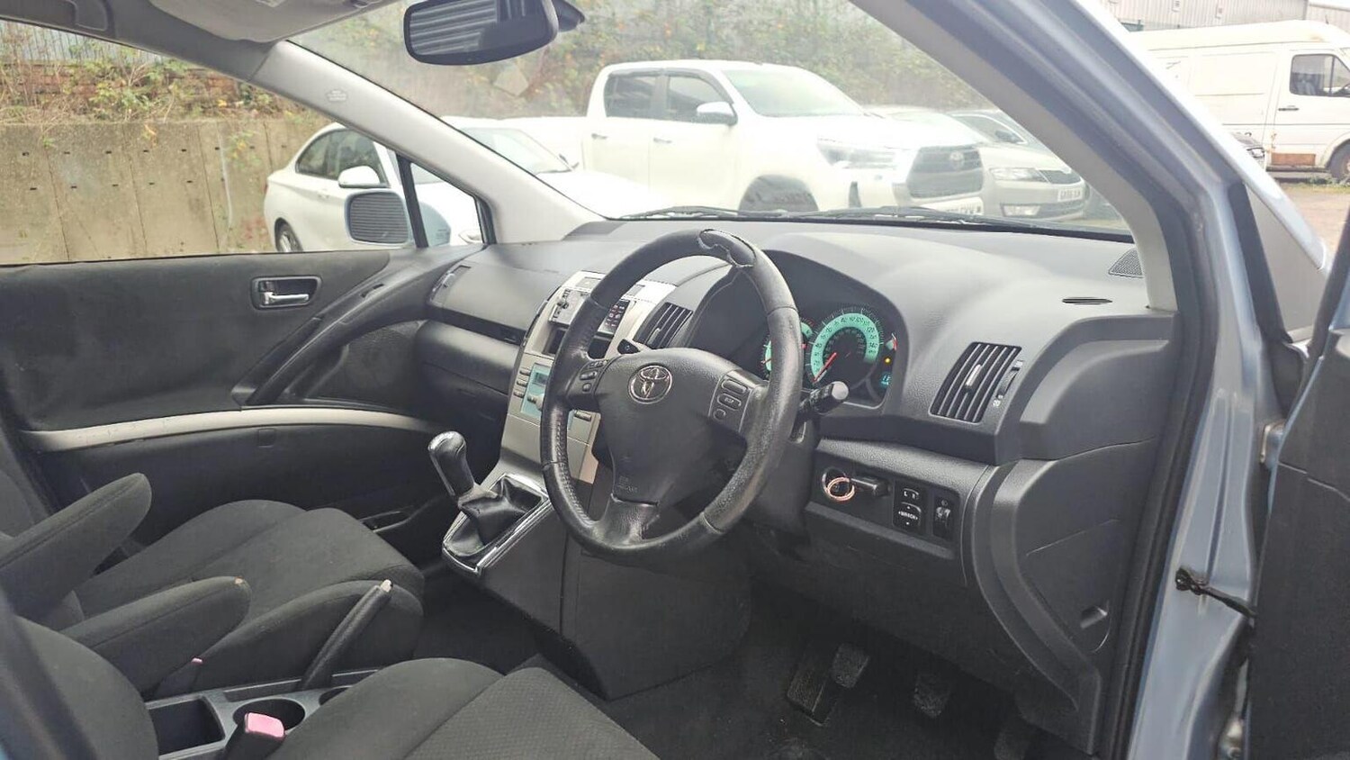 Used Toyota Corolla Verso 2005 for sale - 77906440: Photo 15