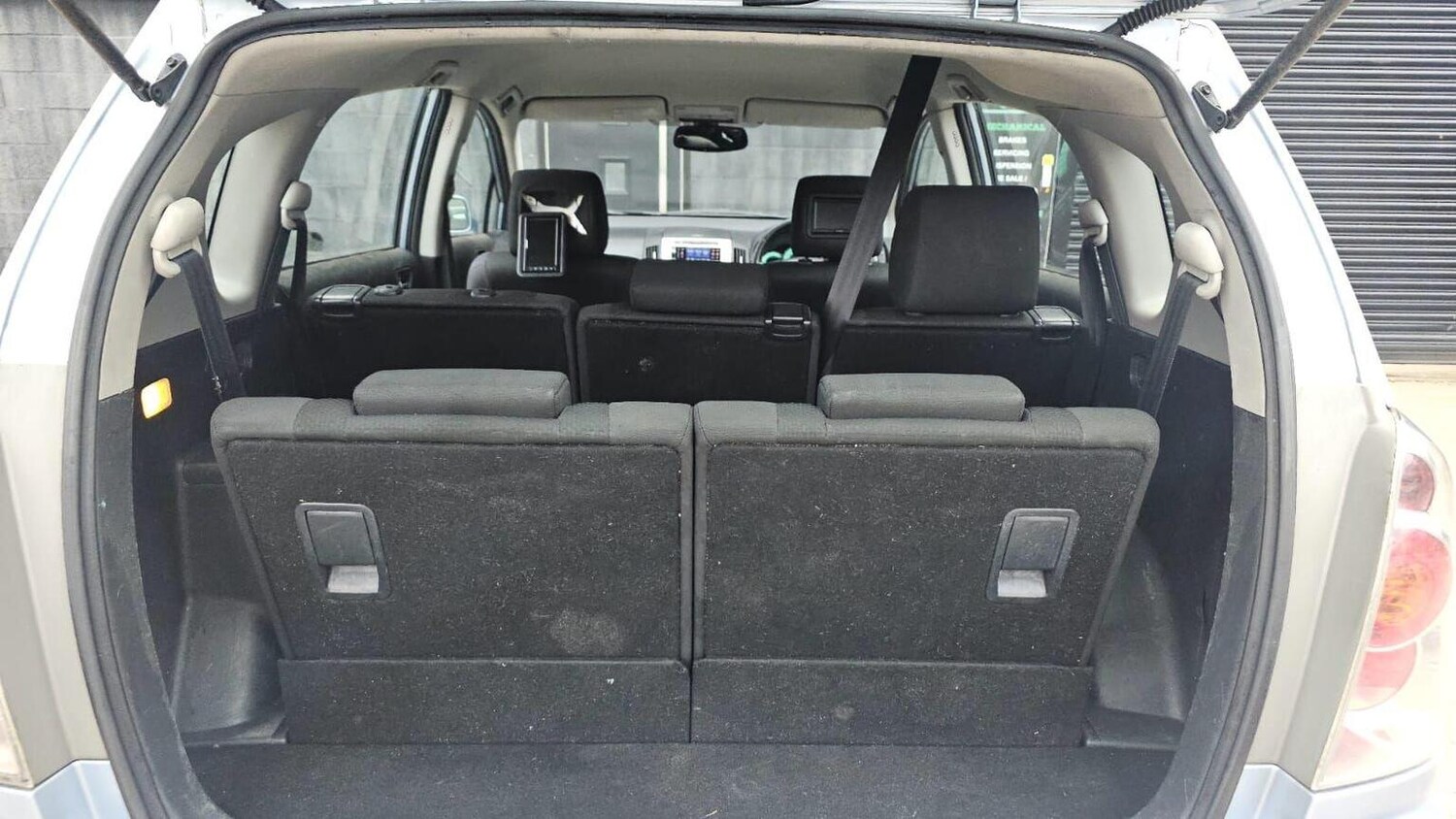 Used Toyota Corolla Verso 2005 for sale - 77906440: Photo 39